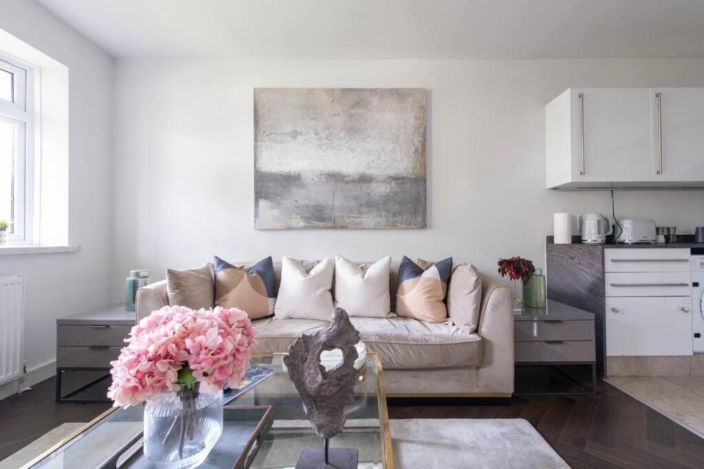 2 Bedroom Modern Urban Sanctuary 1Cc - Cherrydeal لندن المظهر الخارجي الصورة